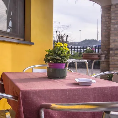 Dell'autista Pensjonat Brugnato