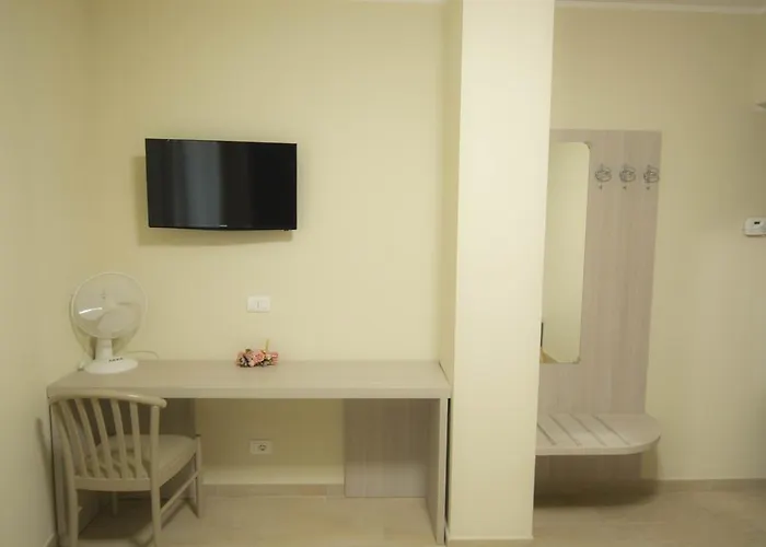 Dell'autista Πανσιόν 4*